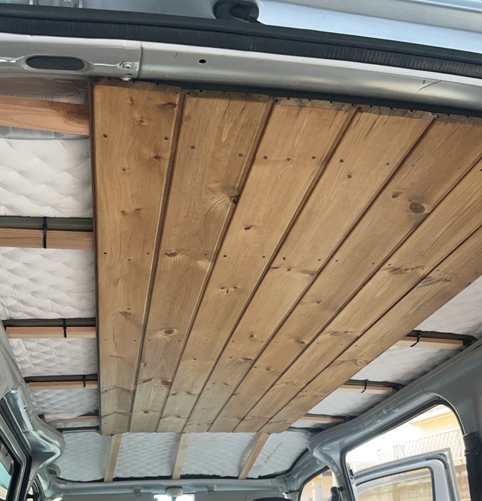 荷台天井のウッド化